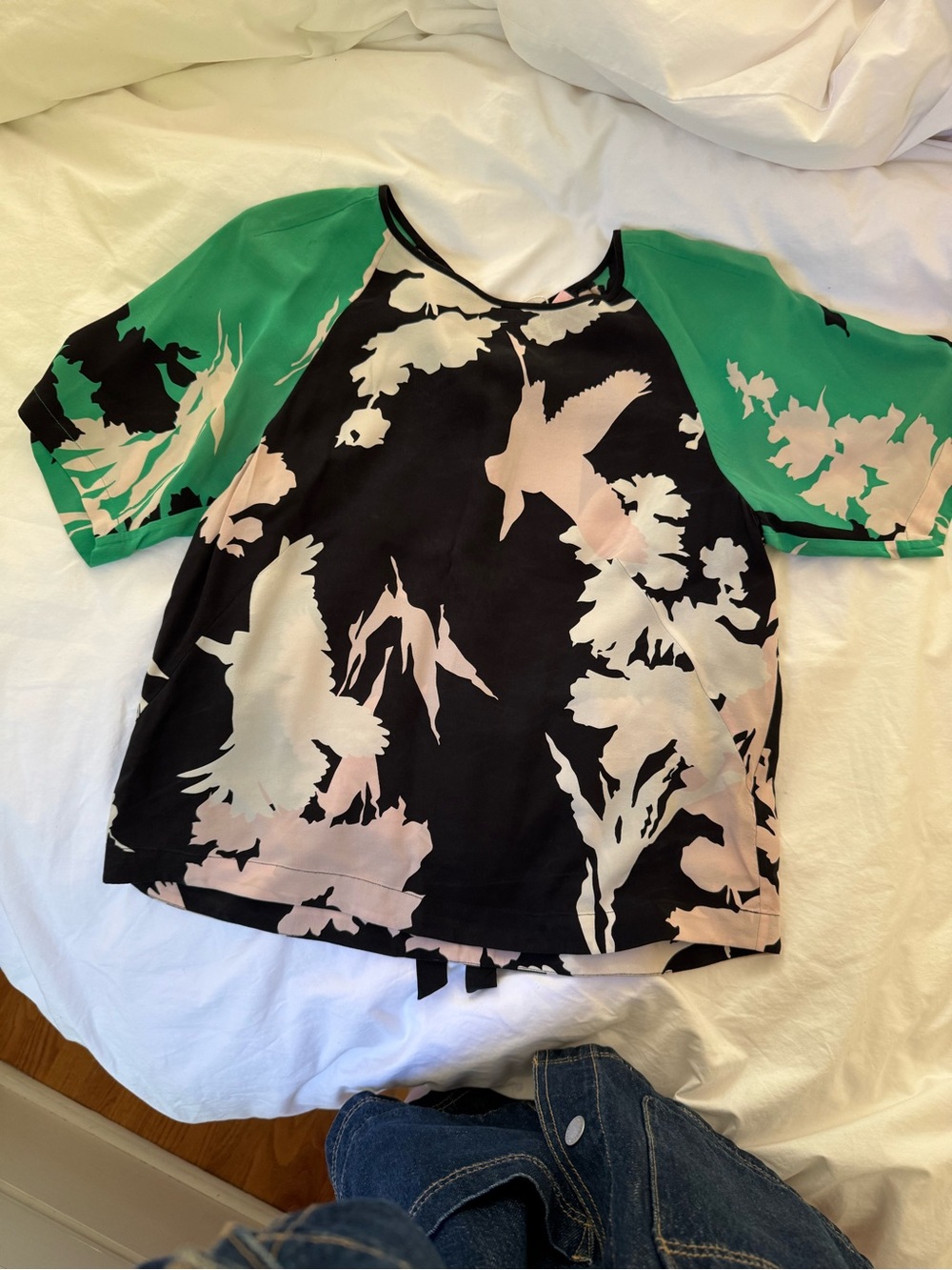 Tibi Silk Floral short sleeved top size 4